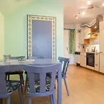 Welcome In - 4-17 Mit Balkon, Abstellraum Und Holzofen Διαμέρισμα *