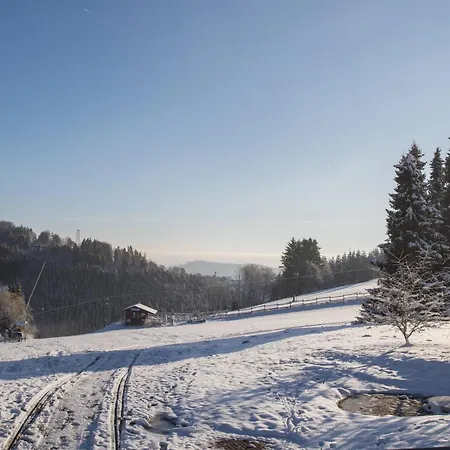 Welcome In - 4-17 Mit Balkon, Abstellraum Und Holzofen Appartamento *